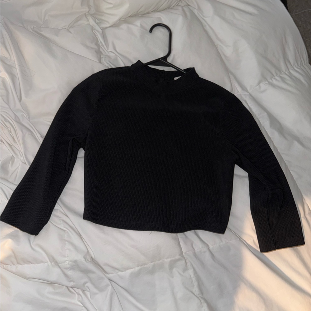 Sobao Black Ribbed Top